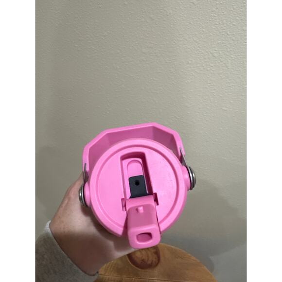 Stanley IceFlow Aerolight Bottle floral Mother’s Day water bottle - Picture 4 of 6